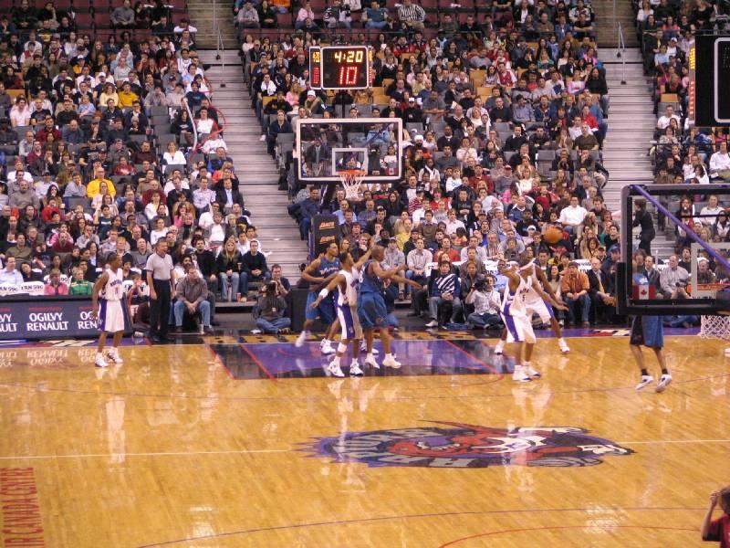 Raptors - 02.04.2005 343.jpg